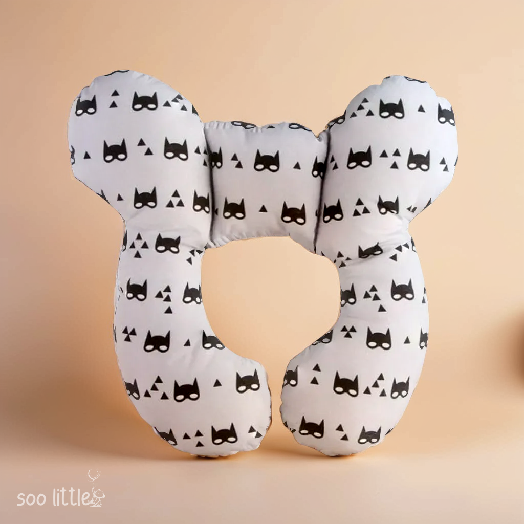 soo little⢠Baby Neck Pillow
